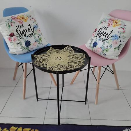 Impiana Homestay Near Putrajaya, Cyberjaya, Musliem Only,Wifi,Netflix Kampung Dengkil Eksteriør bilde