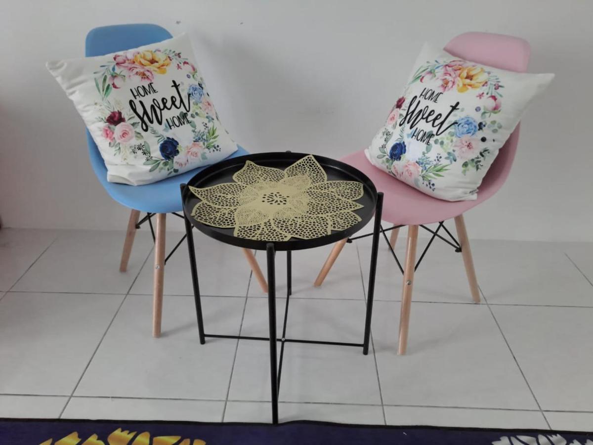 Impiana Homestay Near Putrajaya, Cyberjaya, Musliem Only,Wifi,Netflix Kampung Dengkil Eksteriør bilde