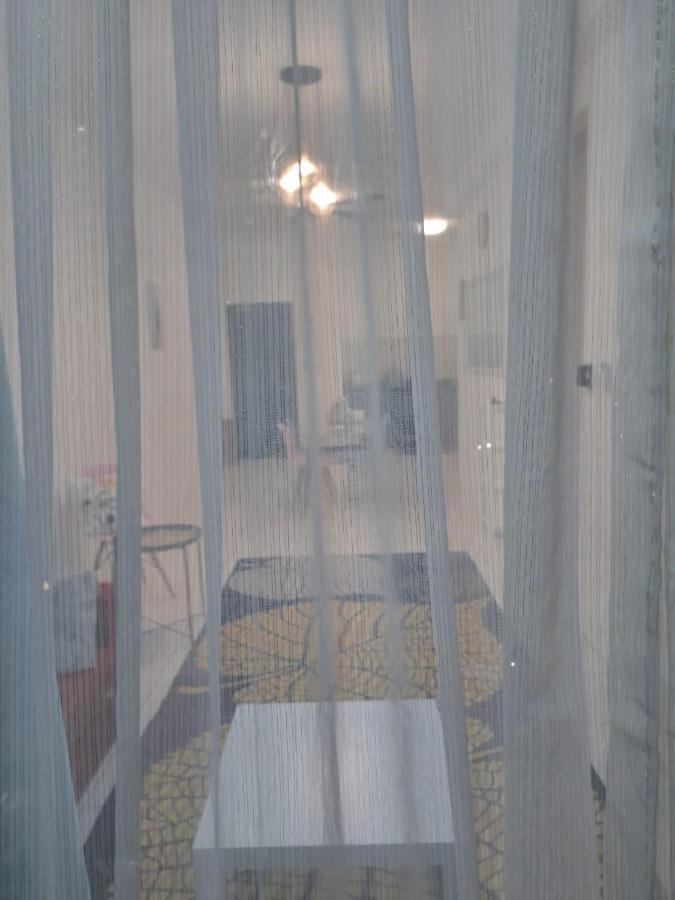 Impiana Homestay Near Putrajaya, Cyberjaya, Musliem Only,Wifi,Netflix Kampung Dengkil Eksteriør bilde